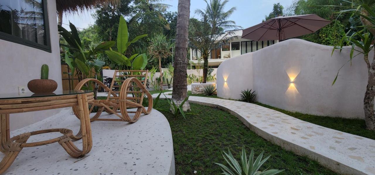 Tiu Oasis Lombok Hotel Kuta  Exterior photo